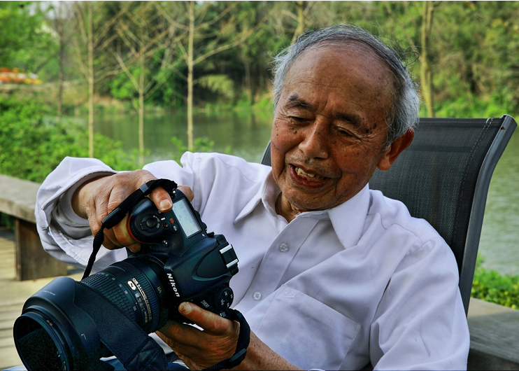 资深会员唐健辉